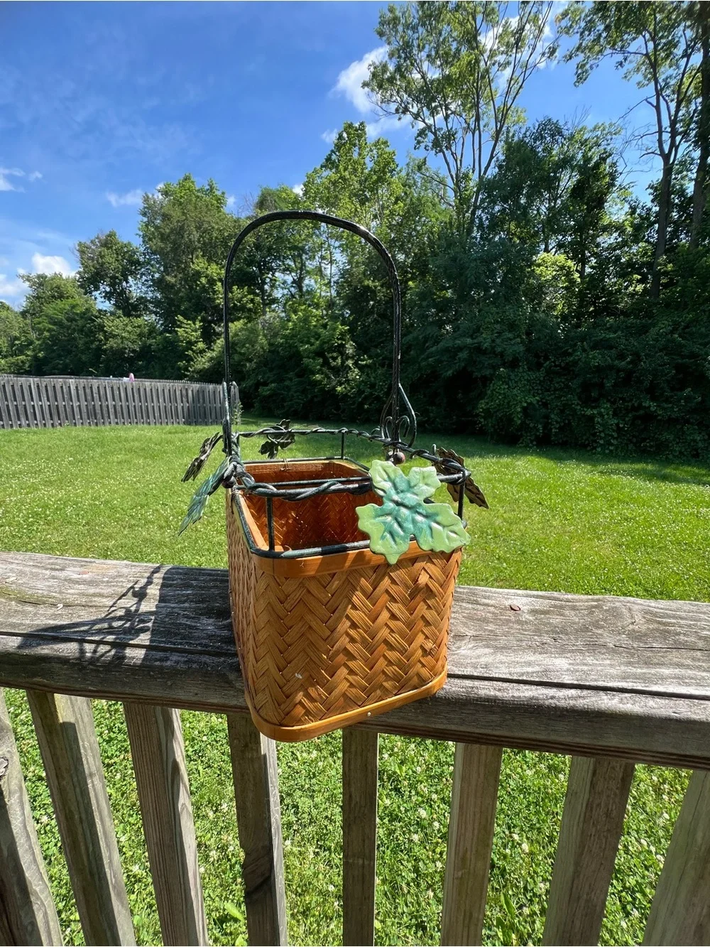 Woven Brown Basket Planter with Decorative Leaf Trim